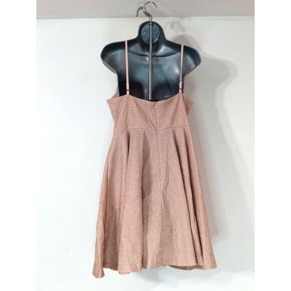 Elegant Rose Gold Women's Dress - Picture 2 of 8